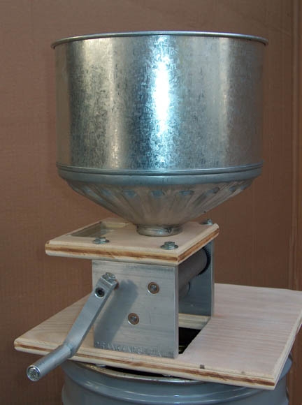 Cocoa Mill with the Base and Hopper